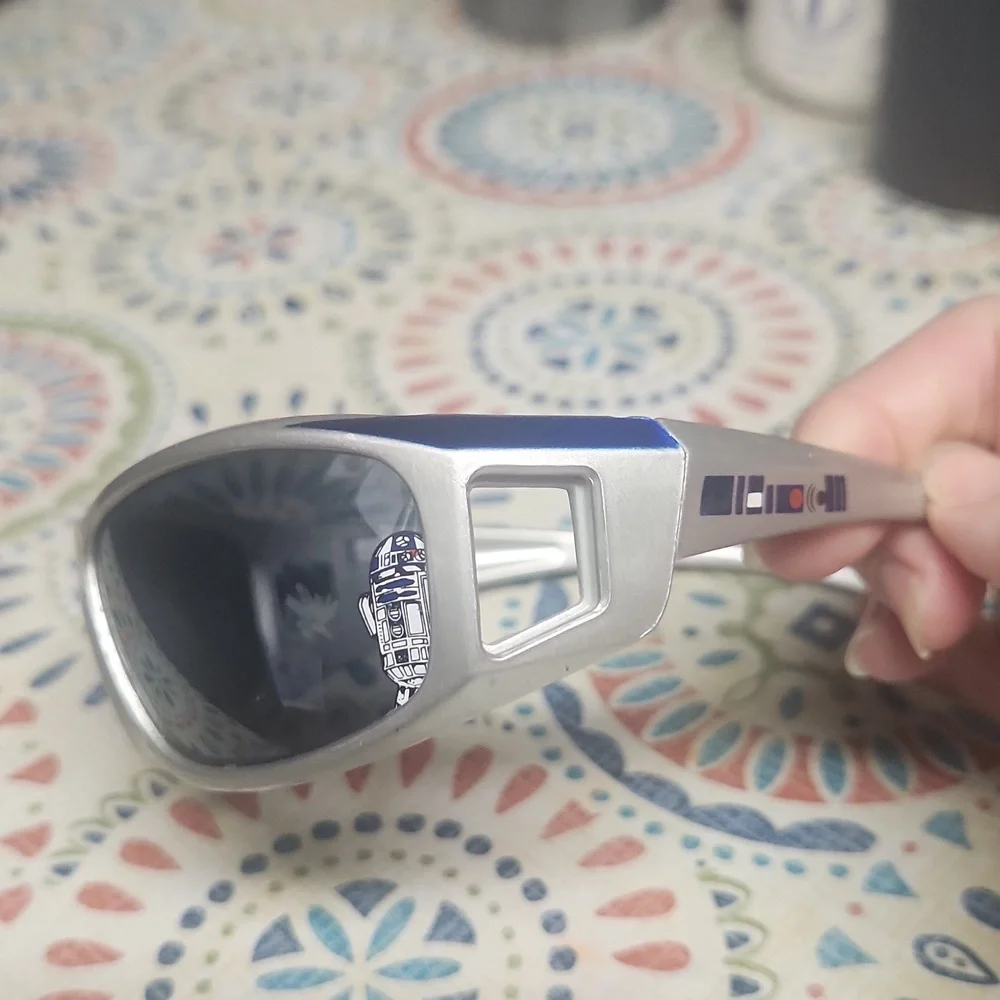 Kid's Star Wars Sunglasses, EUC